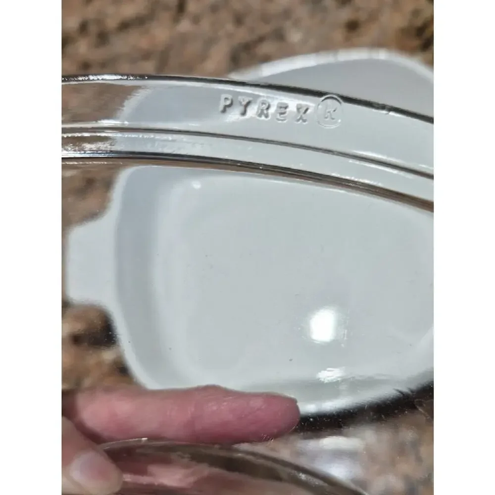 Corning Ware P-7-B White Baking Casserole with Blue Cornflower and Glass Lid